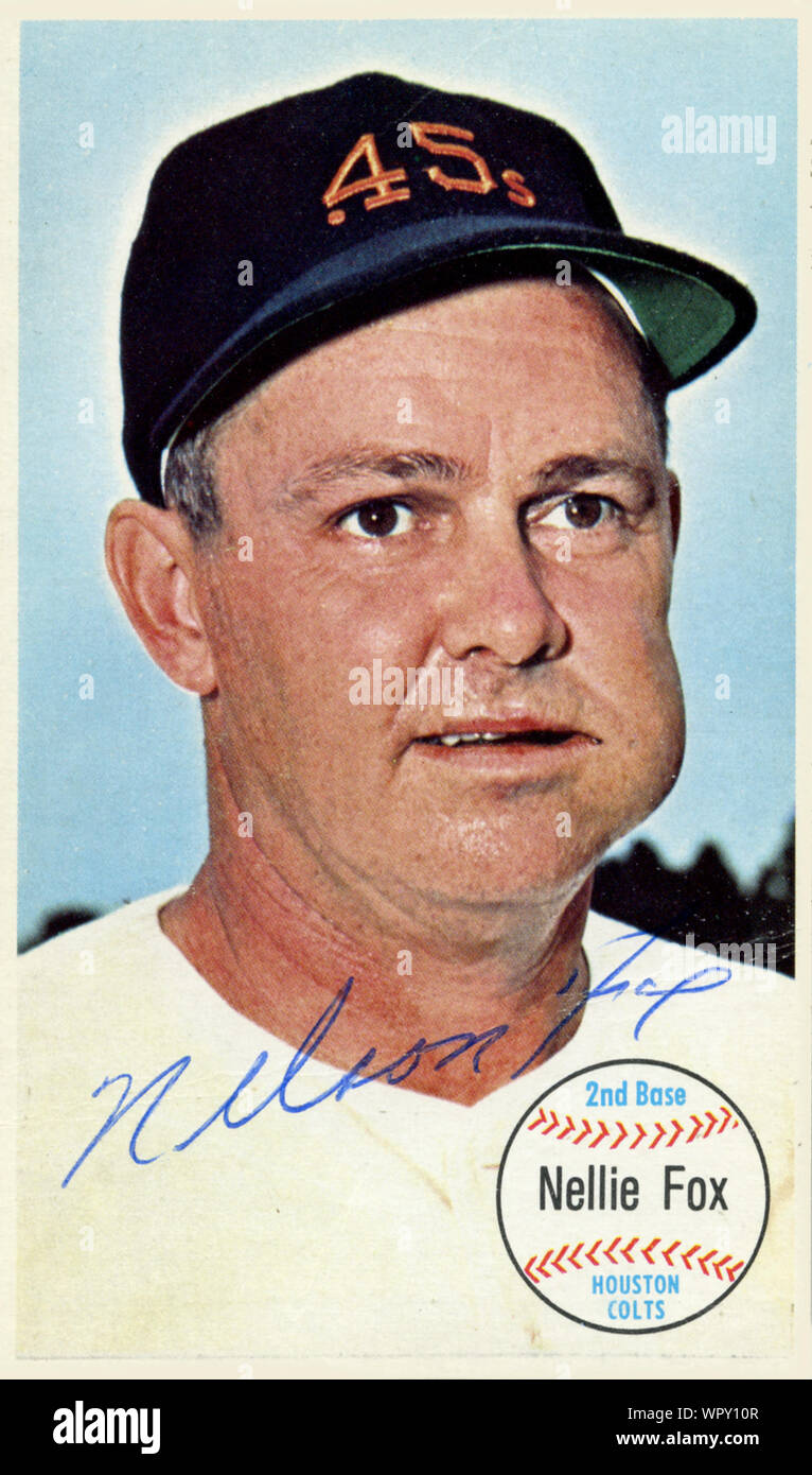 Firmato degli anni sessanta era scheda di baseball della Hall of fame giocatore Nellie Fox con la Houston Colt 45s della lega nazionale. Foto Stock