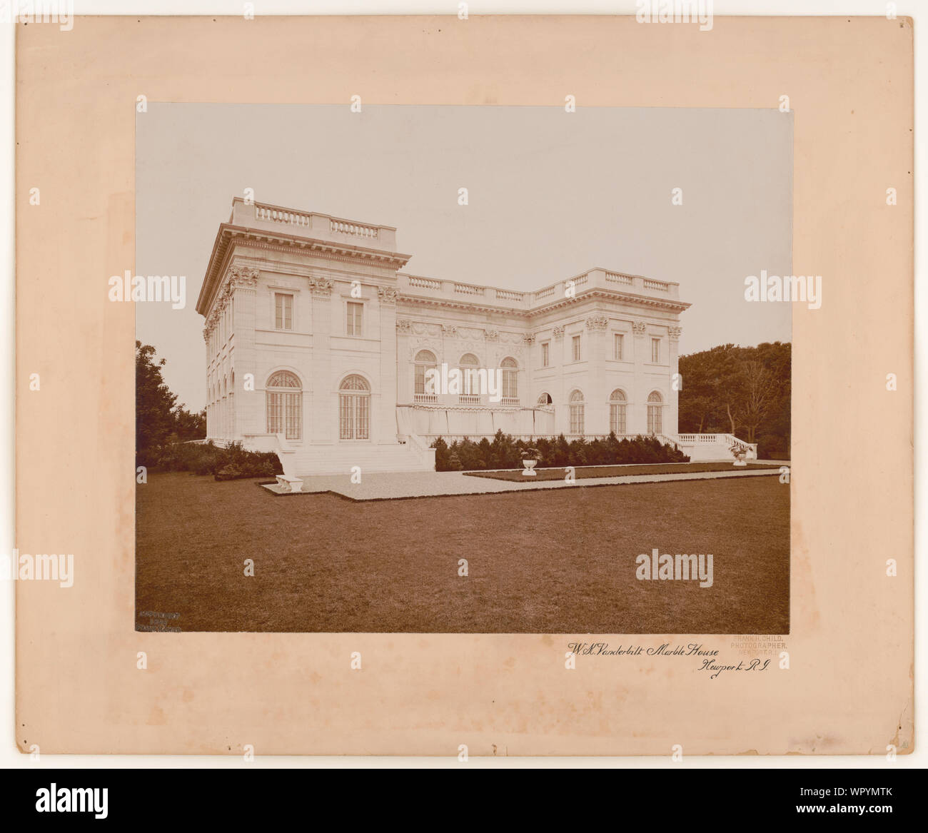 Casa di marmo, William K. e Alva Vanderbilt Mansion, Newport, Rhode Island] / Frank H. Bambino, fotografo, Newport, R.I Foto Stock