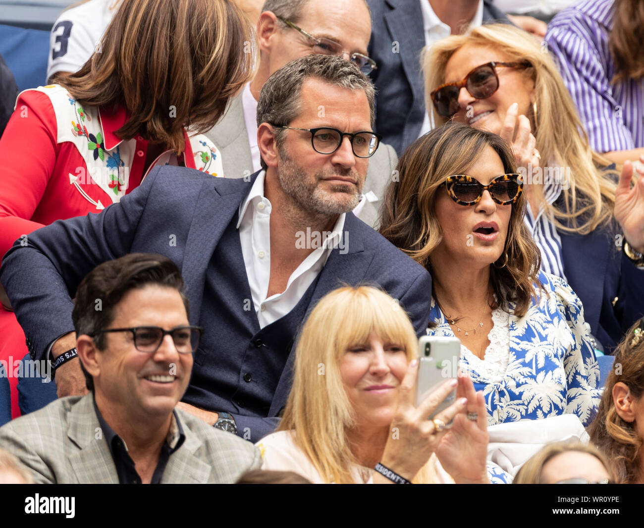 New York, Stati Uniti. 08 Sep, 2019. Peter Hermann, Mariska Hargitay frequentare US Open Championships mens finale tra Rafael Nadal (Spagna) & Daniil Medvedev (Russia) a Billie Jean King National Tennis Center (foto di Lev Radin/Pacific Stampa) Credito: Pacific Press Agency/Alamy Live News Foto Stock