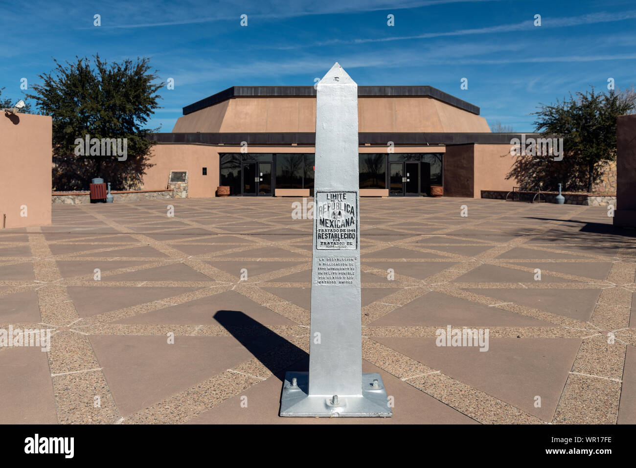 Marker al Chamizal National Memorial, che si trova a El Paso, Texas, lungo il regno StatesûMexico confine internazionale Foto Stock