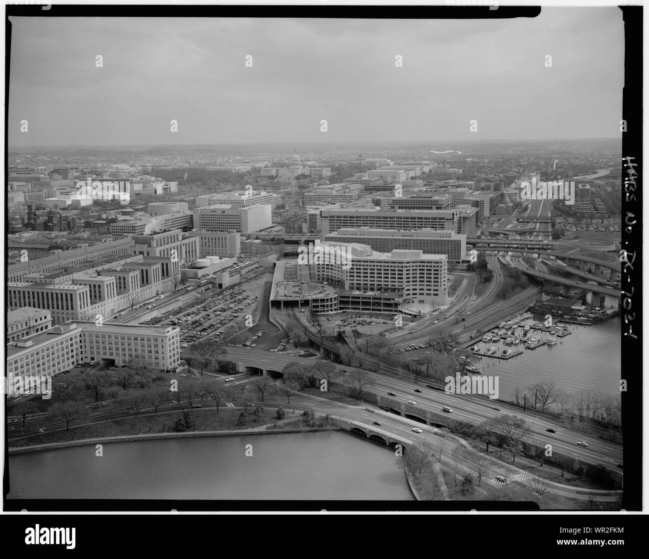 MARYLAND Avenue Corridoio dal bacino di marea.; 1. Vista aerea nordest lungo il Maryland Avenue Corridoio dal bacino di marea. - Maryland Avenue, Washington, Distretto di Columbia, DC; Foto Stock