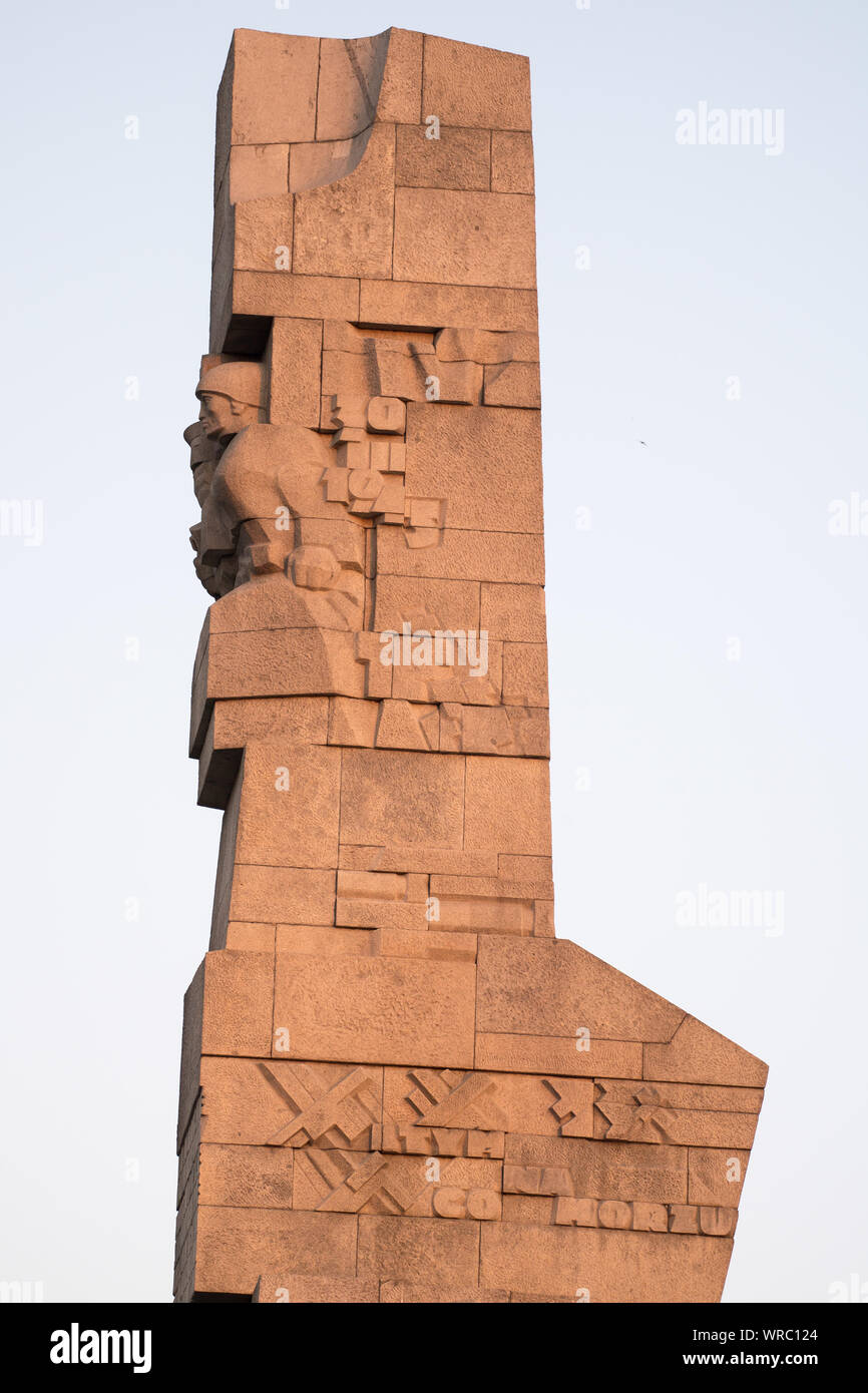 Ottantesimo anniversario dell inizio della Seconda Guerra Mondiale. Pomnik Obroncow Wybrzeza (monumento della costa difensori) per memorizzare soldati polacchi che defende Foto Stock