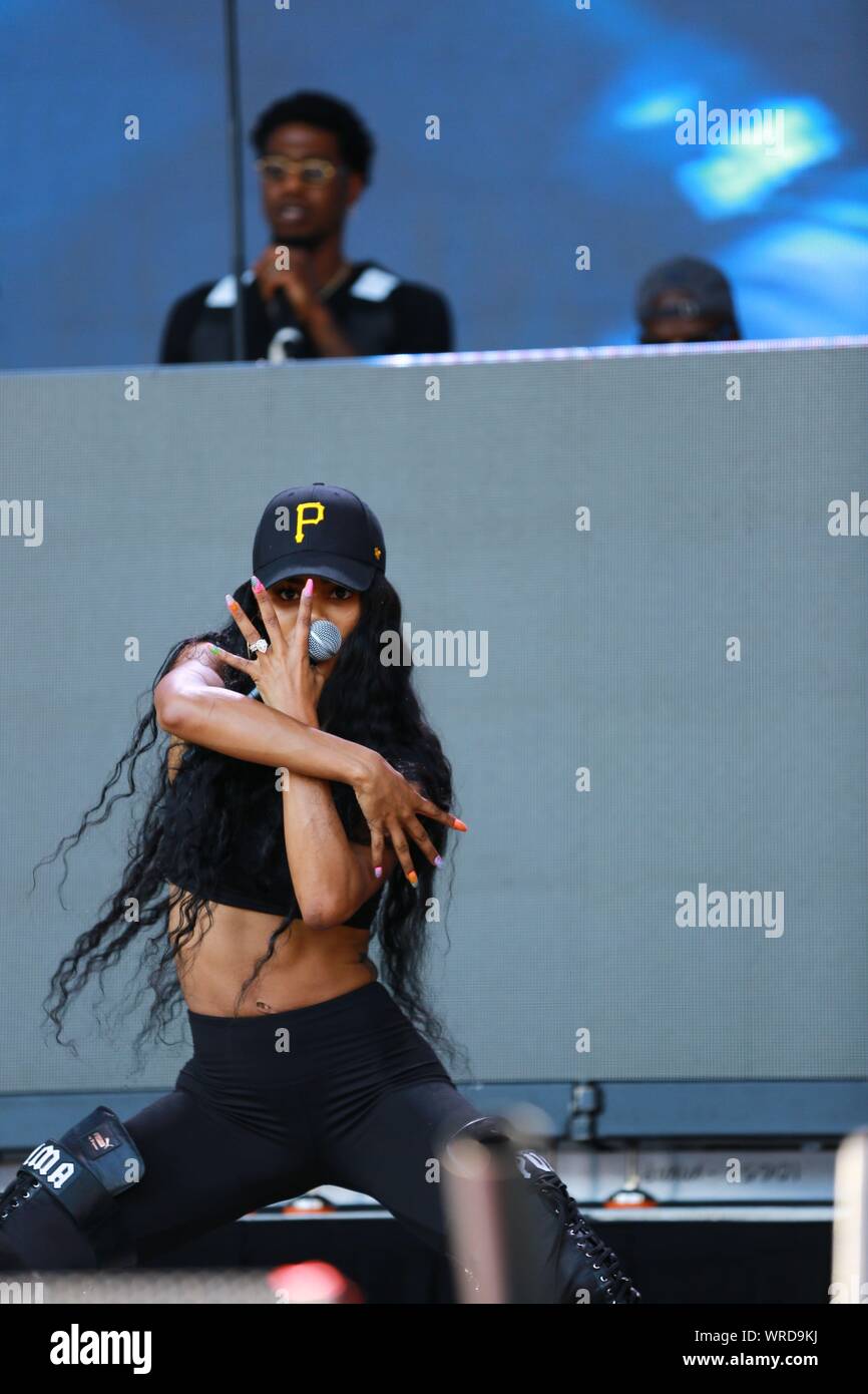 Teyana Taylor suona presso un festival di musica in Atlanta GA Foto Stock