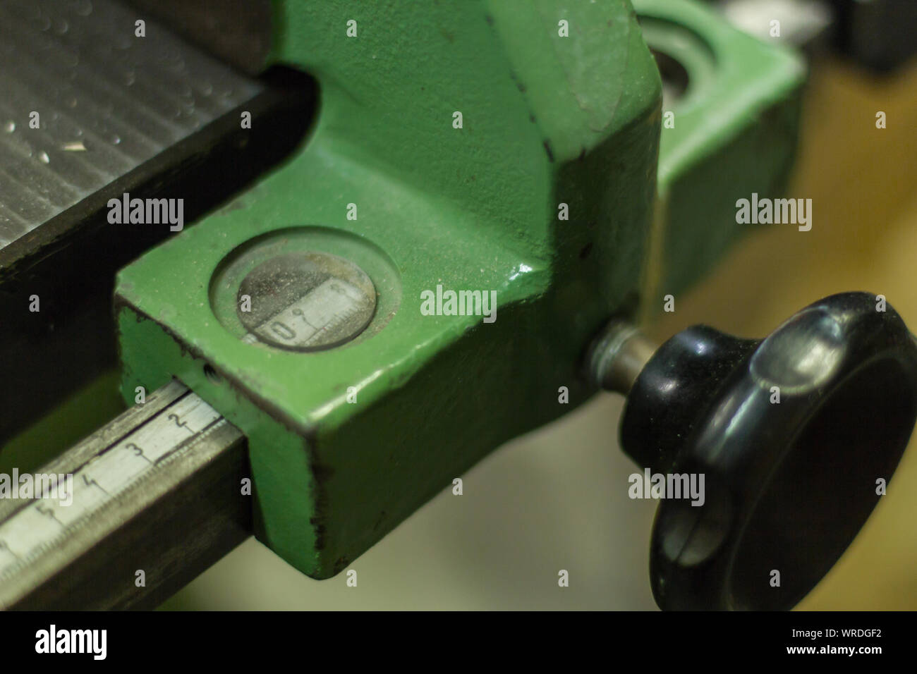 Richschiene macchina verde, attrezzatura tecnica nell'industria e laboratorio, artigianato Foto Stock