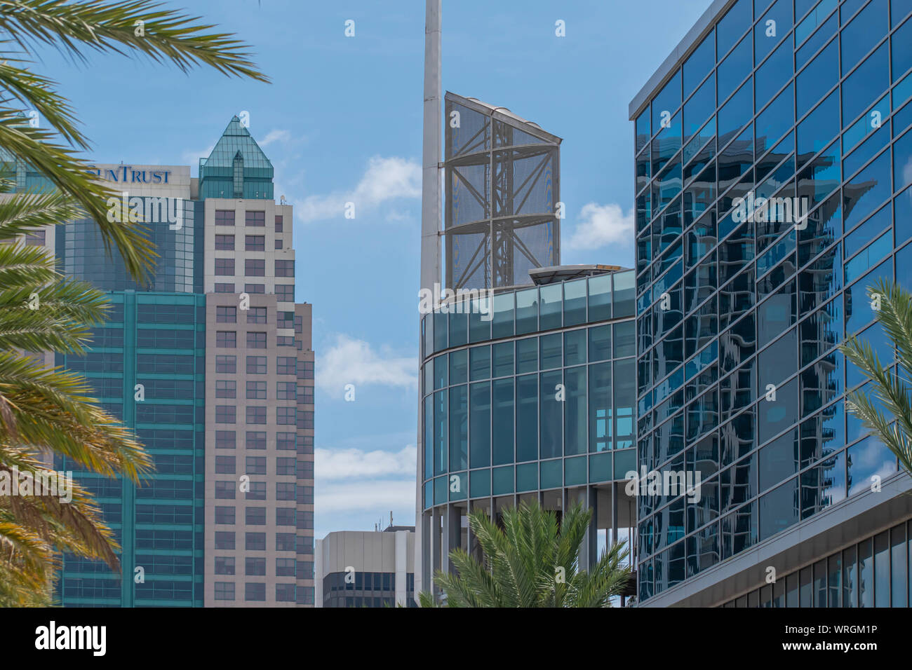 Orlando, Florida. Agosto 17, 2019. Vista superiore del centro Anway e Suntrust edificio a downtown area Foto Stock