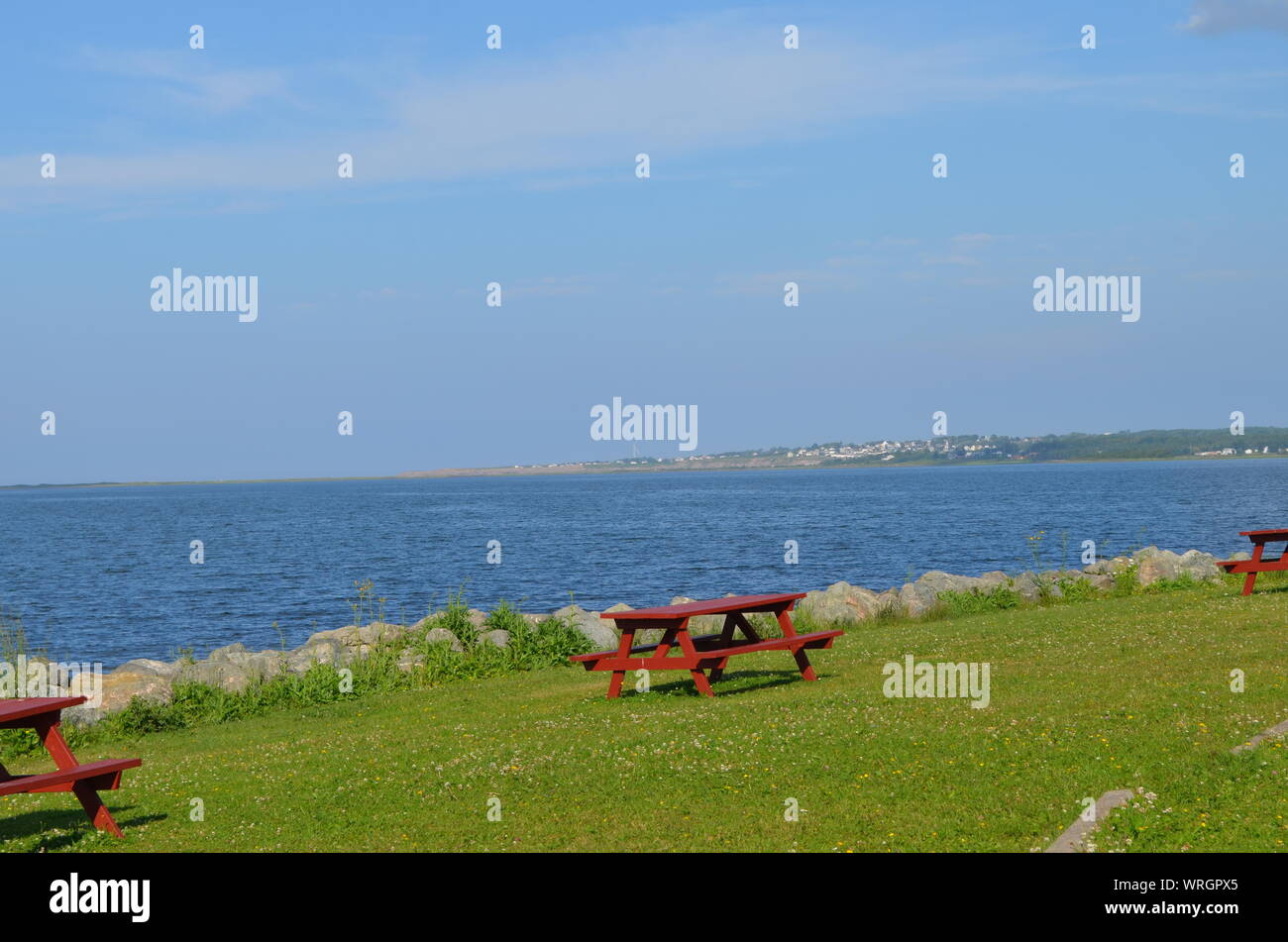 Estate in Nova Scotia: guardando attraverso Lingan Bay per Gardiner mine sul Cape Breton Island Foto Stock