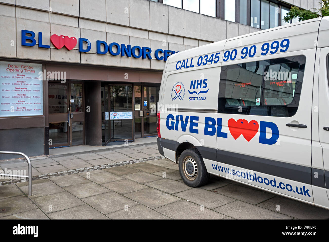 Ingresso al Donatore di Sangue Centro a Lauriston Place, Edimburgo, Scozia, Regno Unito. Foto Stock