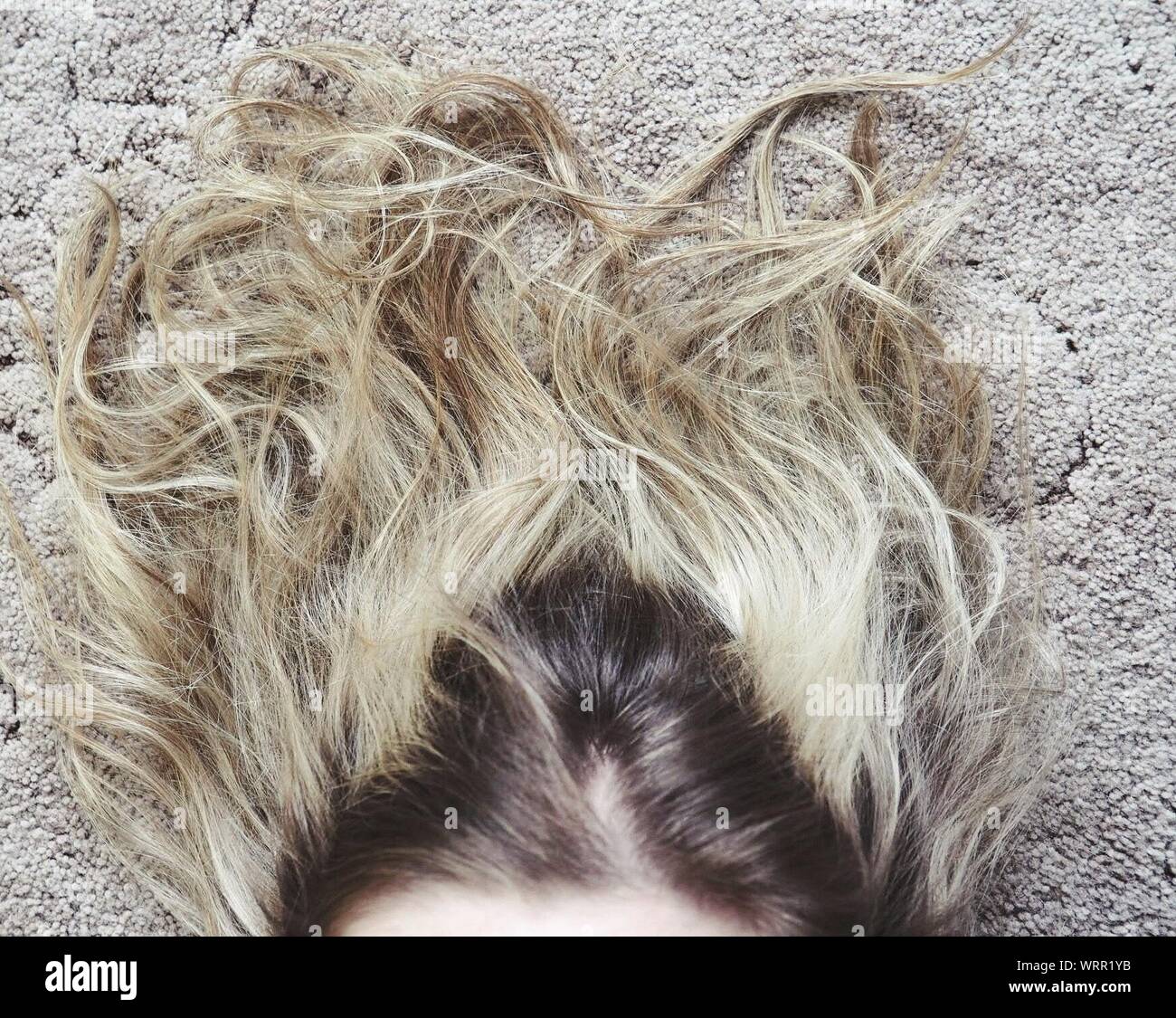 Close-up di Tinti capelli biondi Foto Stock
