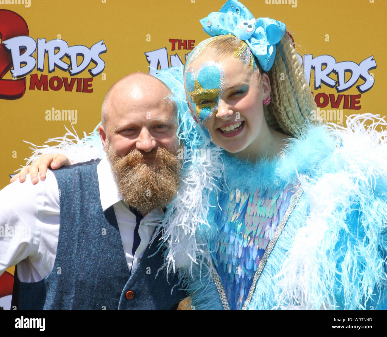 Premiere di Columbia Pictures 'Angry Birds Movie 2' al Regency Theatre di Westwood a Los Angeles, la California il 10 agosto 2019 con: Thurop Van Orman, Jojo Siwa dove: Los Angeles, California, Stati Uniti quando: 10 Ago 2019 Credit: Sheri Determan/WENN.com Foto Stock