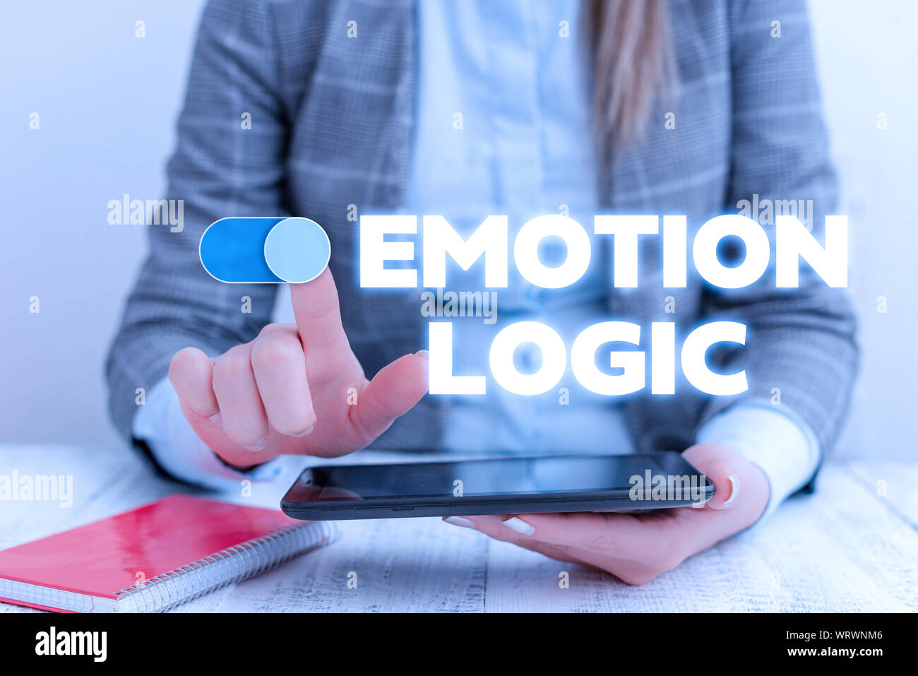 Conceptual la scrittura a mano che illustra la logica di emozione. Concetto significato cuore o cervello anima o Intelligence confusione pari equilibrio concetto di Business con organi giurisdi Foto Stock