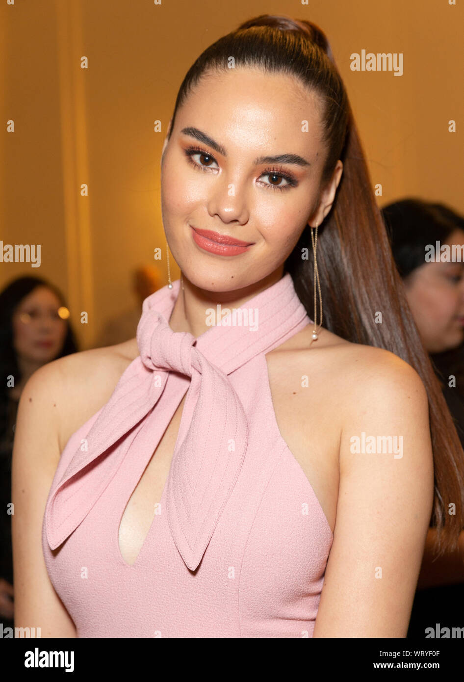 New York, NY - 10 Settembre 2019: Miss Universo 2018 Catriona grigio assiste Zang Toi trentesimo anniversario fashion show durante la New York SS20 della settimana della moda a 3 West Club Foto Stock
