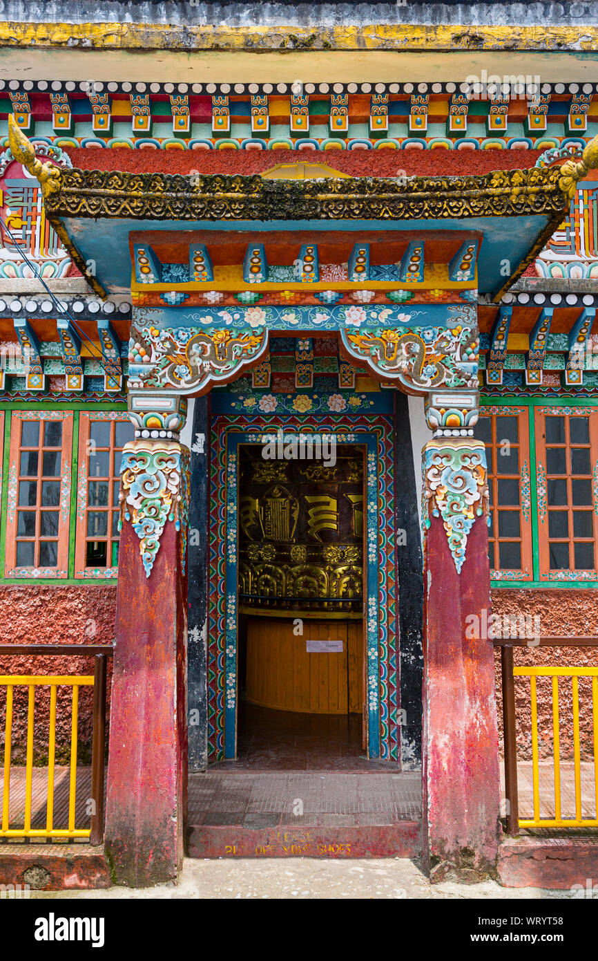 Allestita la porta a pemmayangtse monastero nella città di ortografia nello stato del Sikkim in India Foto Stock