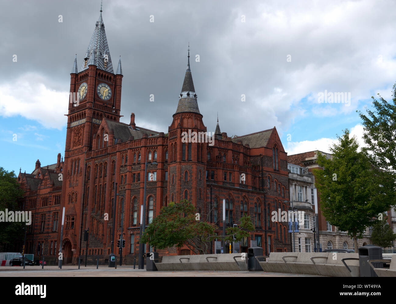 La Victoria Building dell'Università di Liverpool, noto anche come il rosso mattone University, all'angolo di Brownlow Hill e Ashton Street. Foto Stock