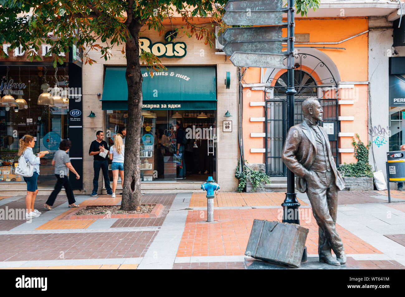 Sofia, Bulgaria - 4 Agosto 2019 : Boulevard Vitosha principale strada dello shopping Foto Stock