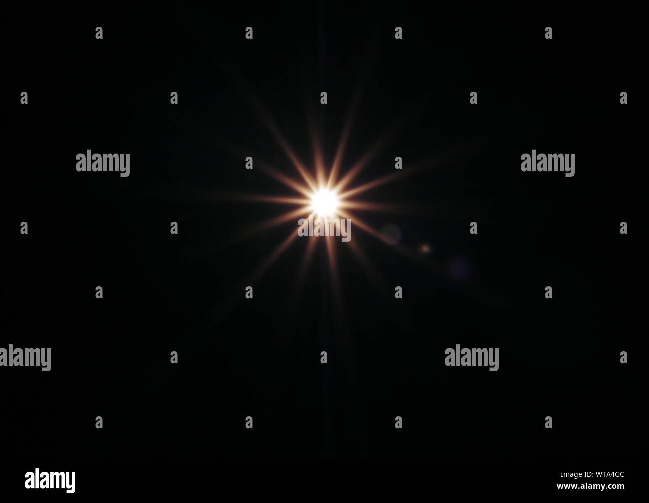 La luce del flash ray sfondo nero utilizzando strati dello schermo in modalità Foto Stock