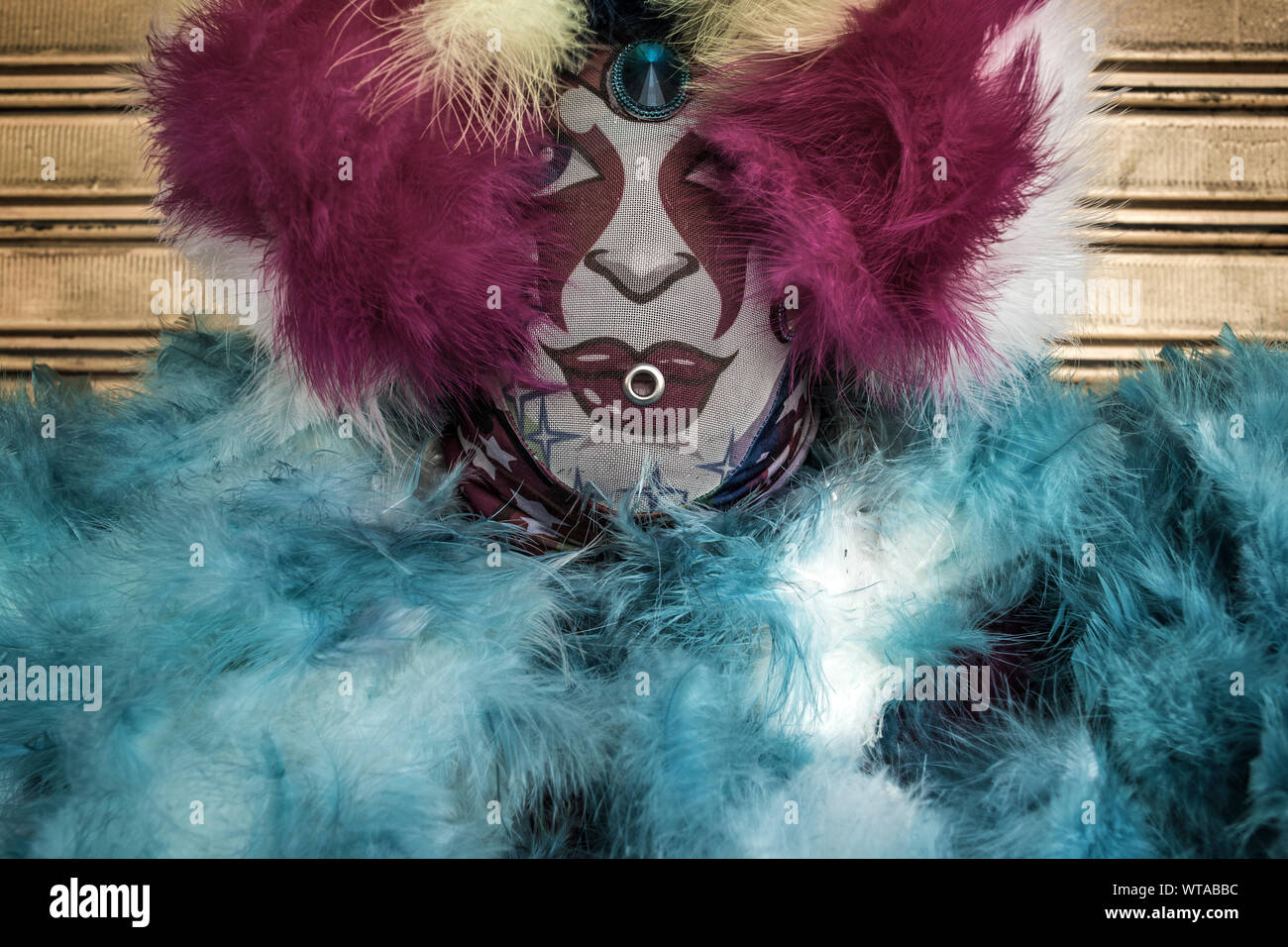 Costume di Carnevale di Bate-bola membro del gruppo Foto Stock
