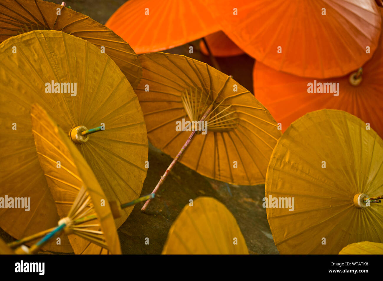 Ombrelloni tradizionali in Bo Sang Village Foto Stock Ombrelloni tradizionali in Bo Sang Village Foto Stock