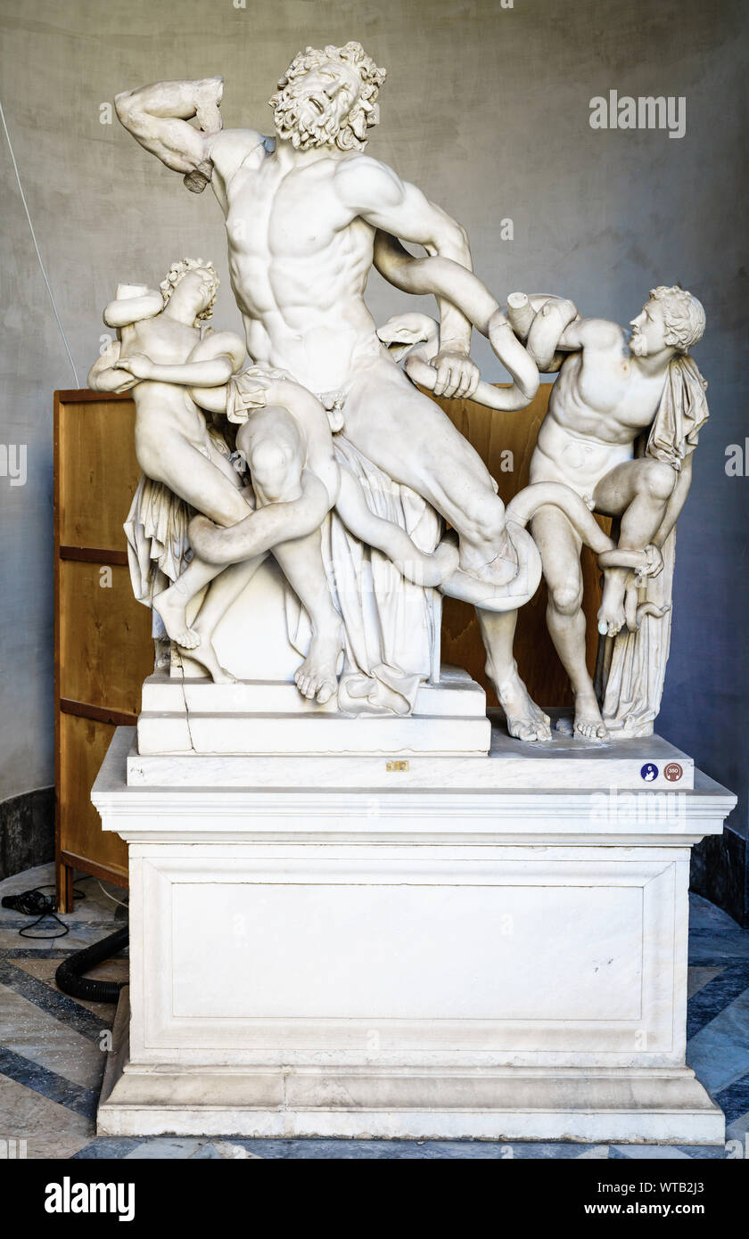 Vaticano, Roma, Italia, 19 Ottobre 2018: statua in marmo di Laocoonte e i suoi figli nel Museo del Vaticano, Italia Foto Stock