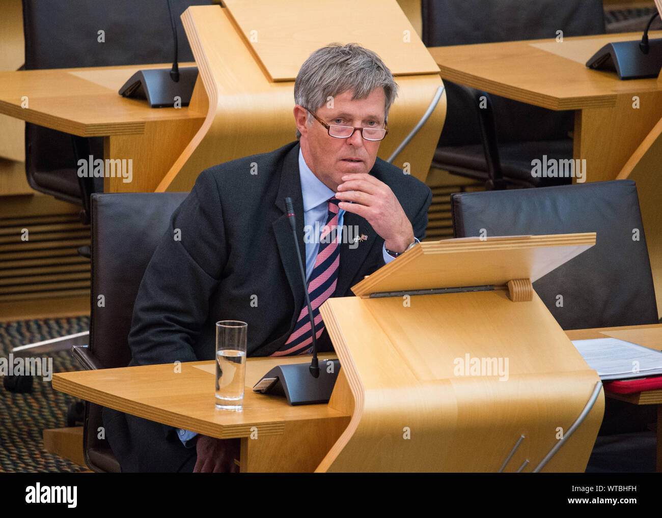 Edinburgh, Regno Unito. Il 5 settembre 2019. Nella foto: Edward Mountain MSP - Cabinet Shadow Segretario per gli affari rurali e le isole. Il governo scozzese Discussione: evitando una trattativa non uscire dall'UE. Che il Parlamento concorda che il Regno Unito non dovrebbe in alcun caso lasciare la UE su un no-base della trattativa e condanna del Primo Ministro sospensione del parlamento britannico già a partire dal 9 Settembre fino al 14 ottobre 2019. Il risultato della divisione è: per 87, contro 28, astensioni 0. Colin Fisher/CDFIMAGES.COM Foto Stock