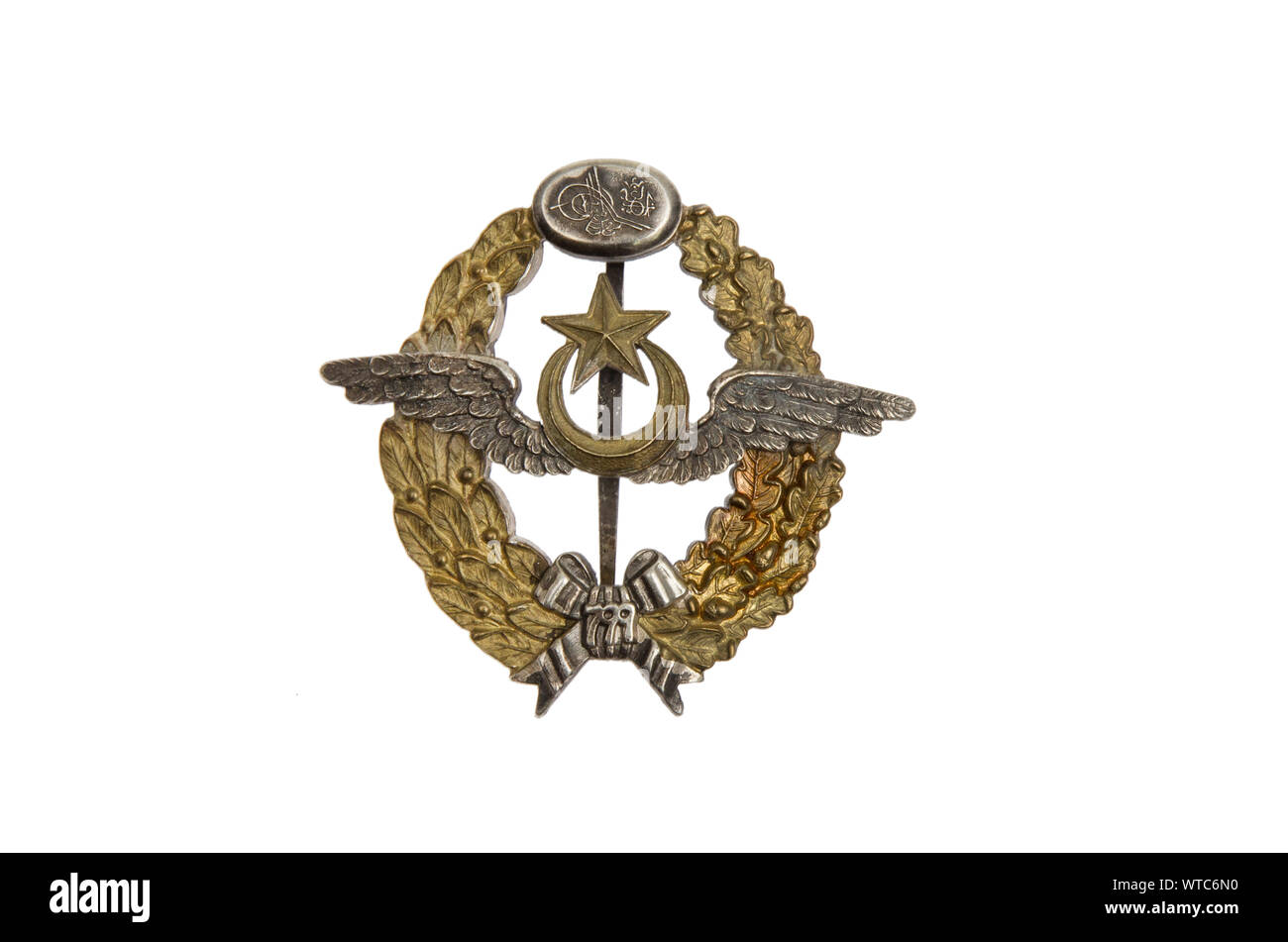 La prima guerra mondiale pilota turco del badge. In alto è il Tughra del sultano Mehmed Reshad V. Foto Stock