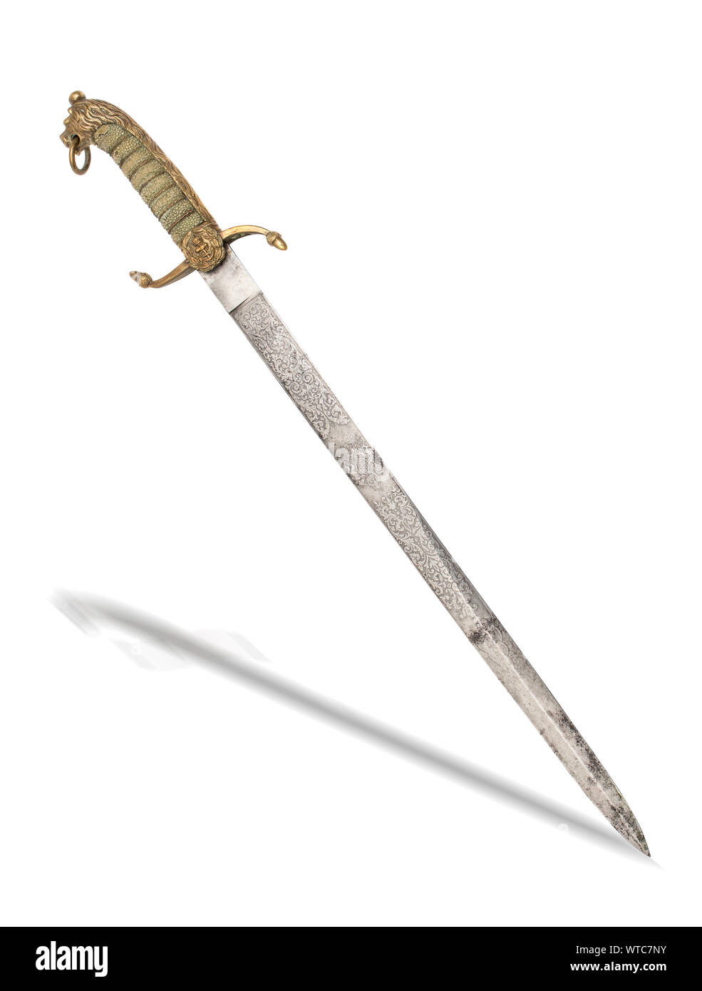 Inglese Edward VII Naval officer's dirk pugnale con la lama incisa con bordo doppio punto di spear, dorate Elsa, la rilegatura a filo di pelle di pesce e presa bullion lo Foto Stock