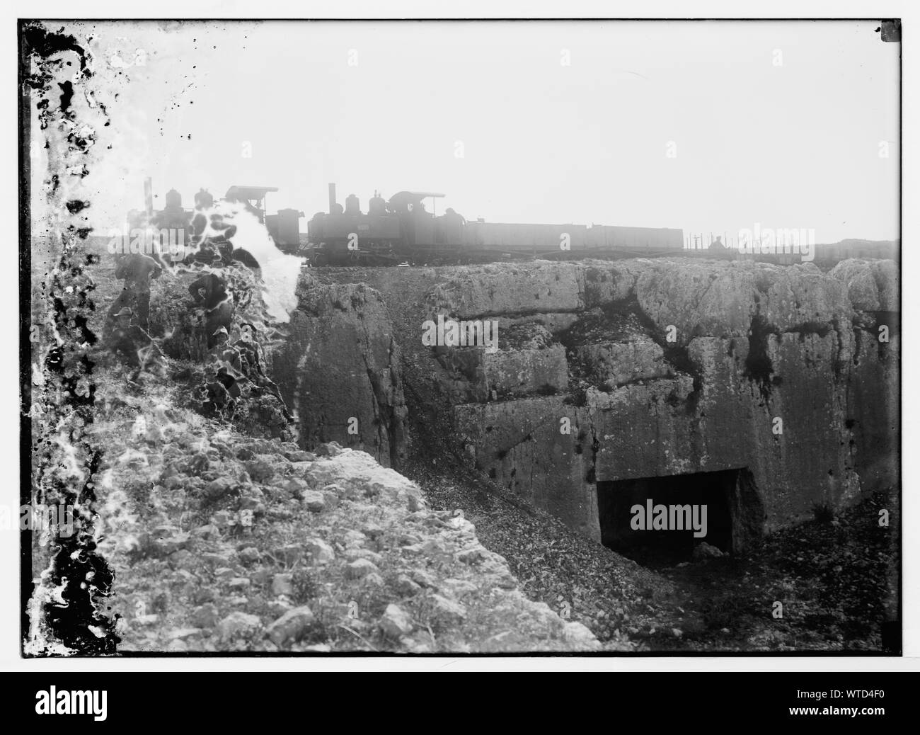 Militare treno di luce sulla tomba di giudici, 1918 Foto Stock