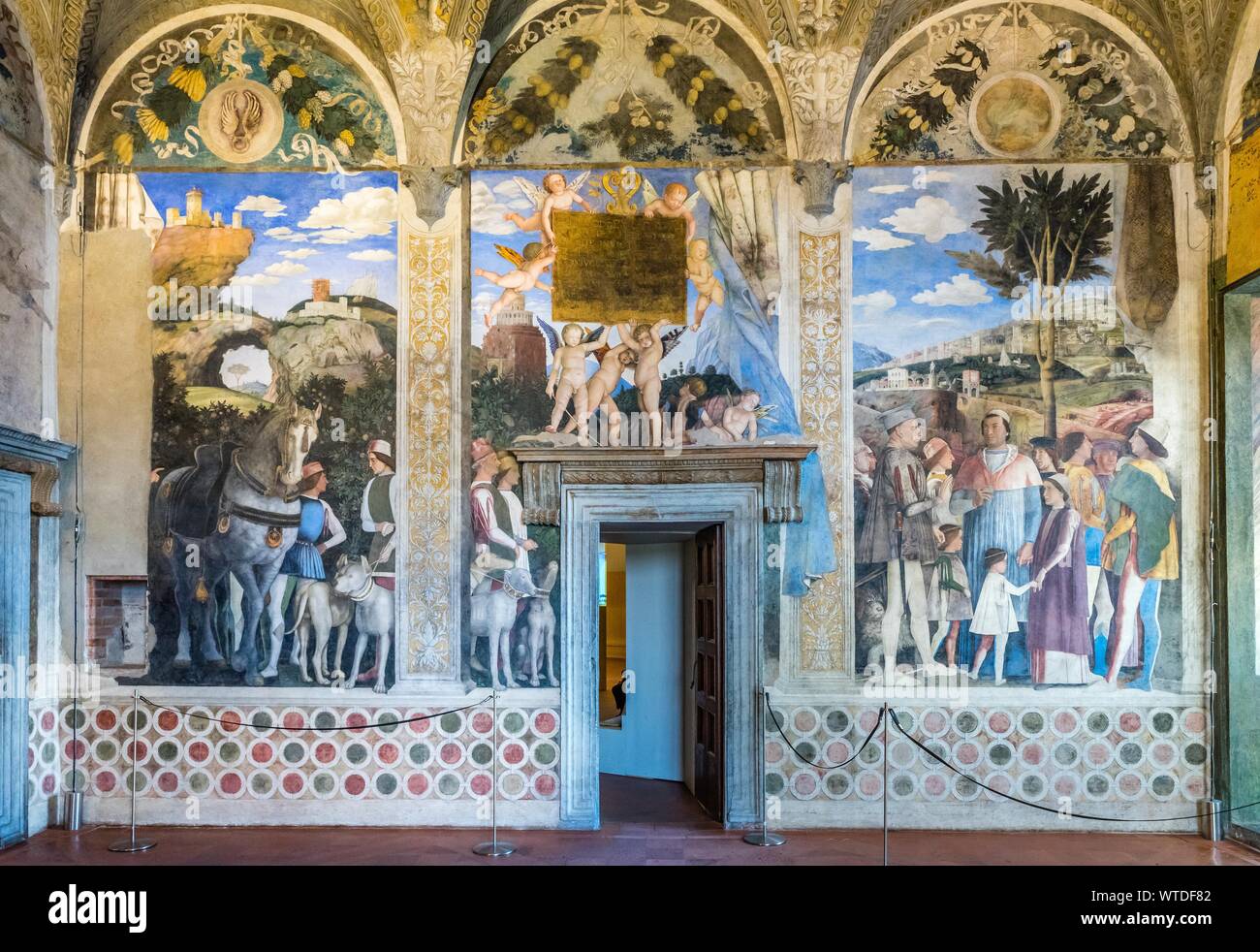 Affreschi in omaggio alla dinastia dei Gonzaga di Andrea Mantegna, 1465-1474, Rinascimento, Camera degli Sposi, il Castello di San Giorgio a Palazzo Ducale Foto Stock