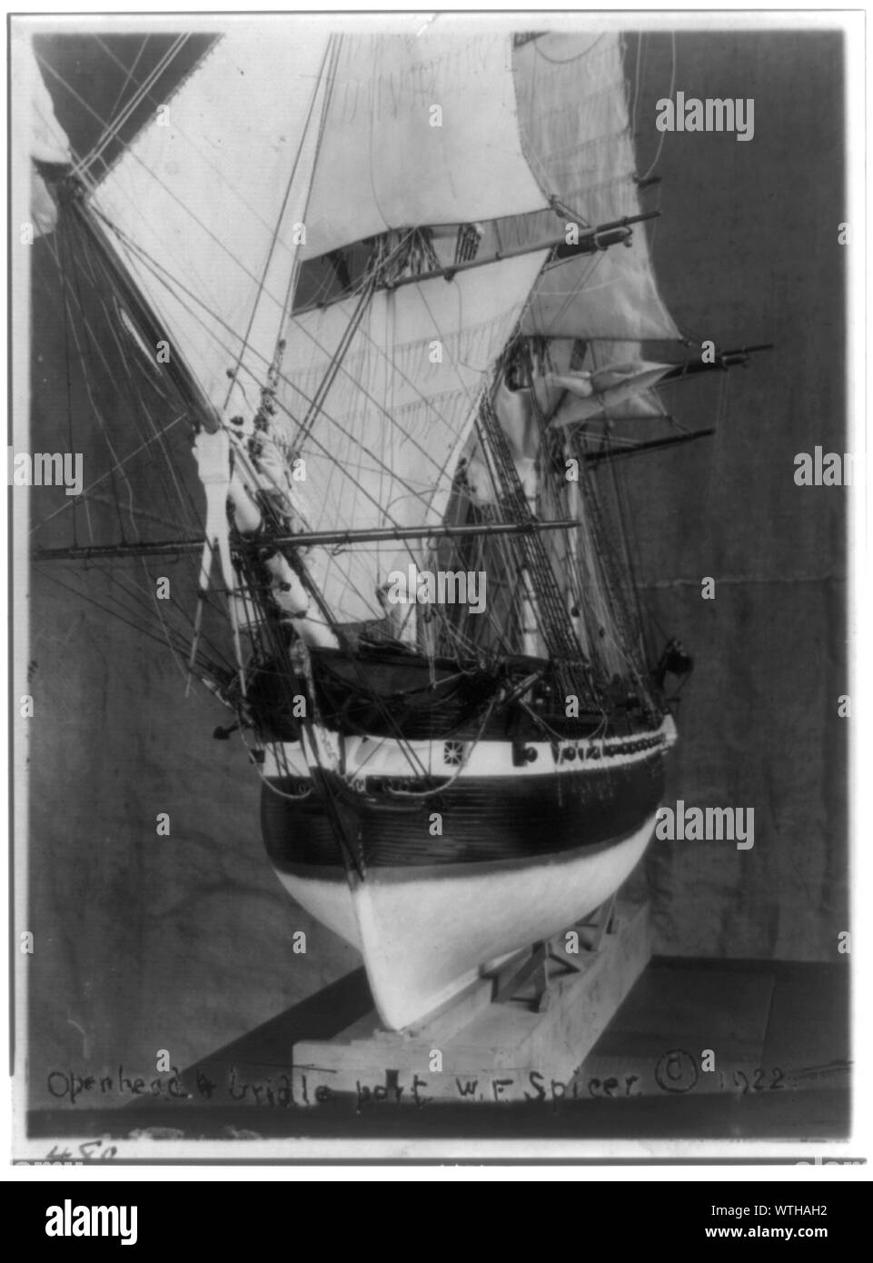 Modello di nave]: Openhead e corpino? - Porto Foto Stock
