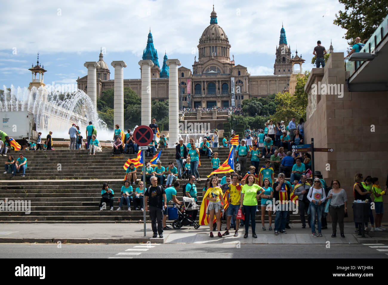 Barcellona Cataluña, Settembre 11, 2019: popolo catalano celebrando La Diada Nacional de Catalunya (11 settembre) e sostenere la indepen Foto Stock