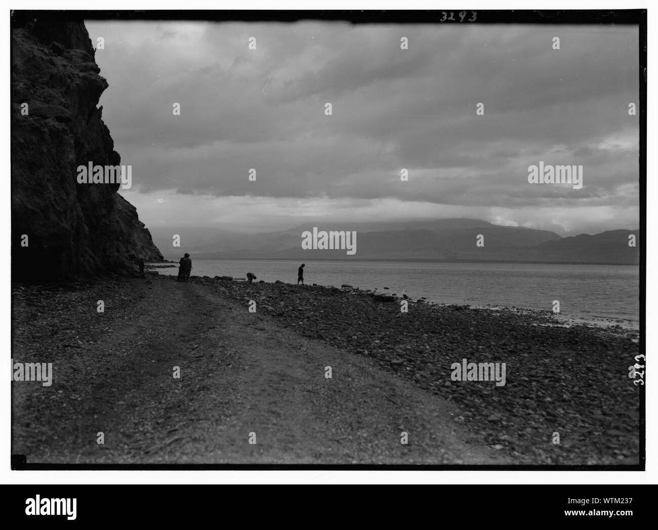 Il motoscafo viaggio intorno al Mar Morto. Estremità meridionale del Mar Morto. Presi dalle rive del Gebel Usdum. Foto Stock
