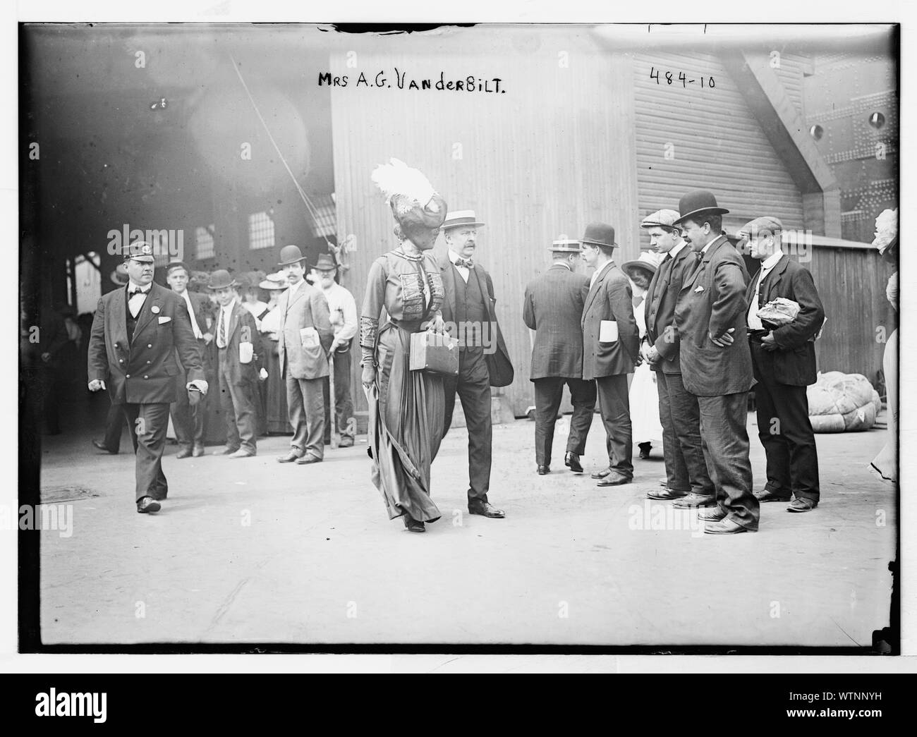 La sig.ra A.G. Vanderbilt Foto Stock La sig.ra A.G. Vanderbilt Foto Stock