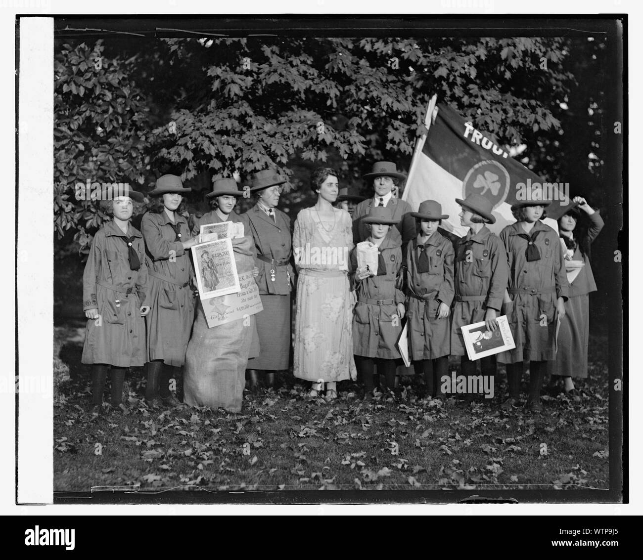 La sig.ra Coolidge & Girl Scouts, 10/17/23 Foto Stock