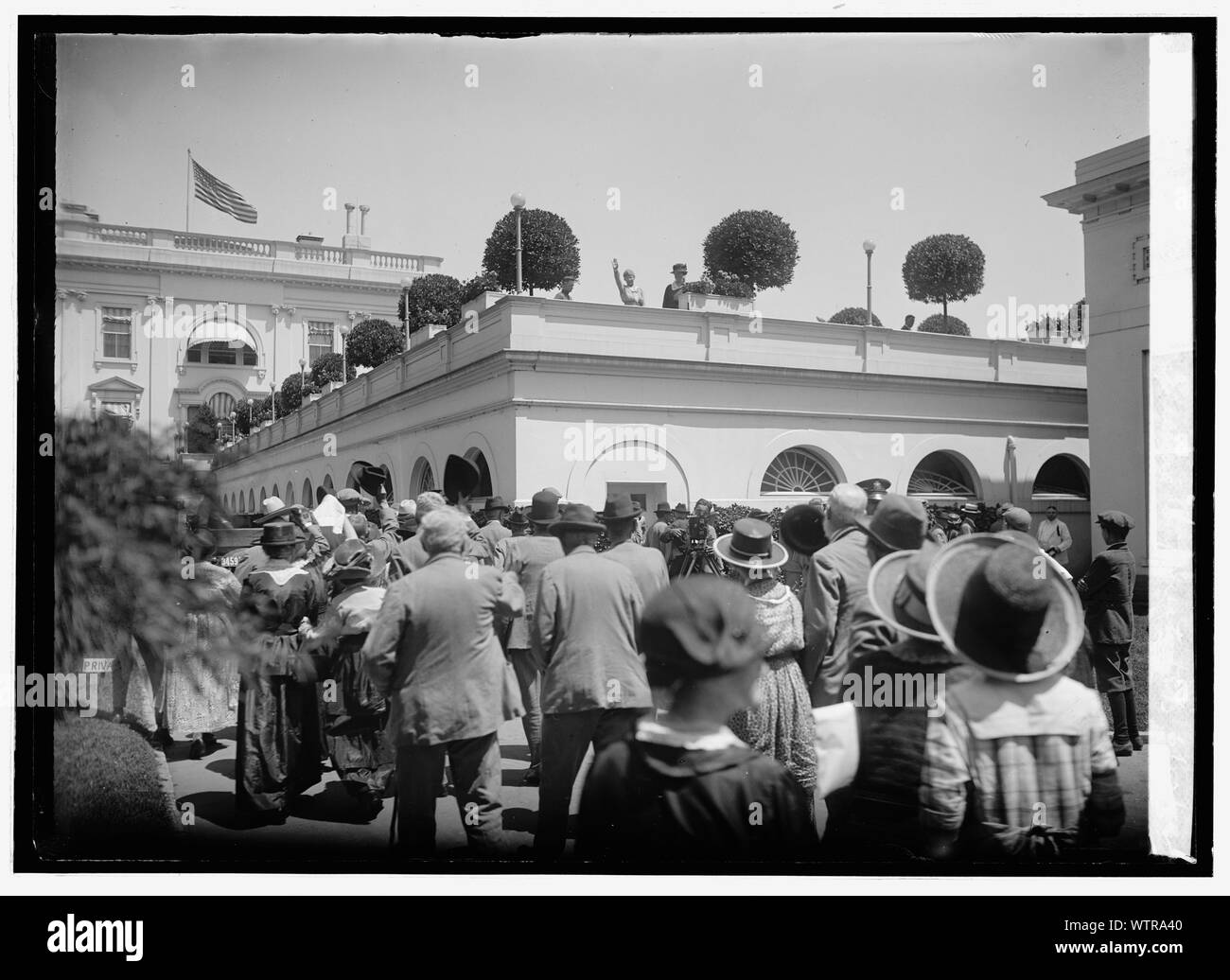 La signora Harding saluto veterinari confederato, 6/23/22 Foto Stock