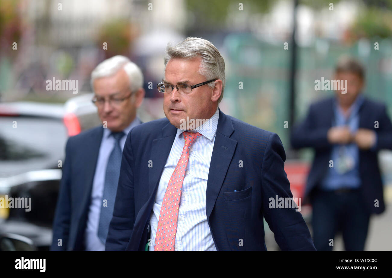 Tim Botesdale MP (Cost: East Worthing e Shoreham) arriva a Downing Street per un anno al numero 10, 2 settembre 2019. Foto Stock