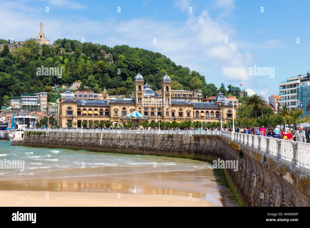 La Concha Beach, San Sebastian, Provincia di Gipuzkoa, Paesi Baschi, Spagna. Foto Stock