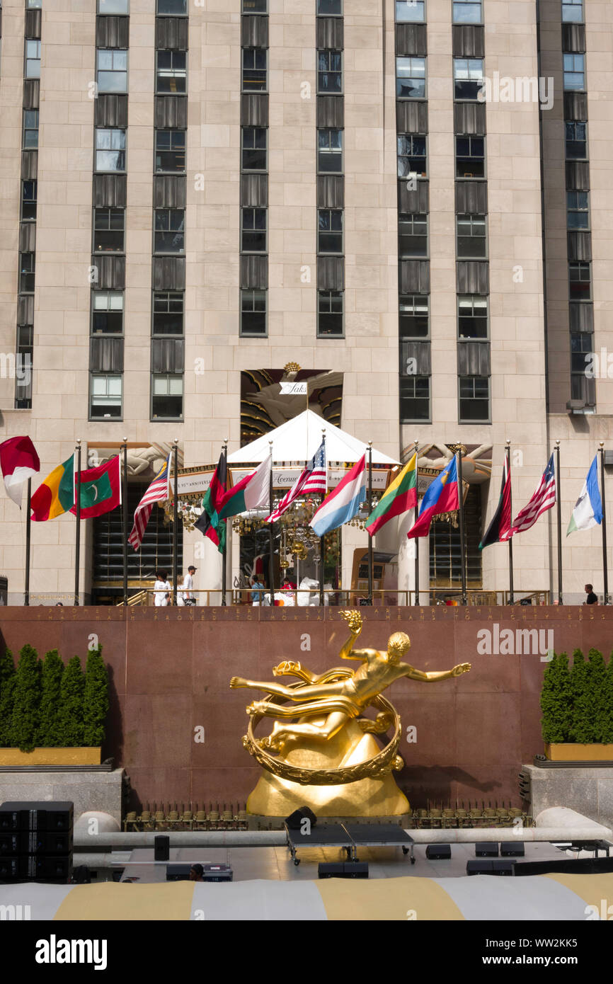 Prometeo statua e roccia 30, Rockefeller Center di New York Foto Stock