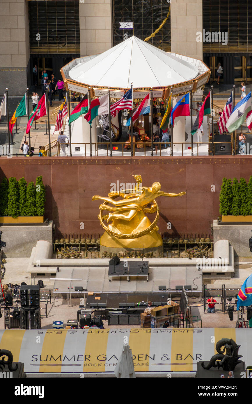 Prometeo statua e roccia 30, Rockefeller Center di New York Foto Stock