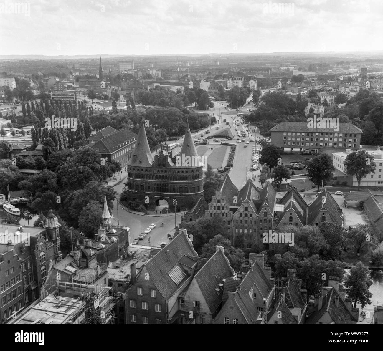 HOLSTENTOR Lübeck Germania convertito magazzino del sale uno degli storici City Gate Foto Stock