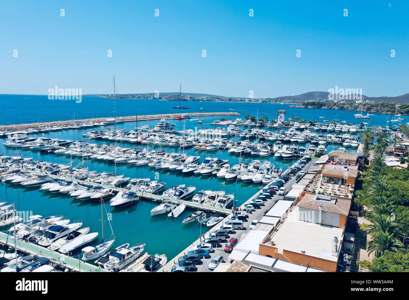 Portals Nous Porto, barche, portali, Mallorca, yacht di lusso Foto Stock