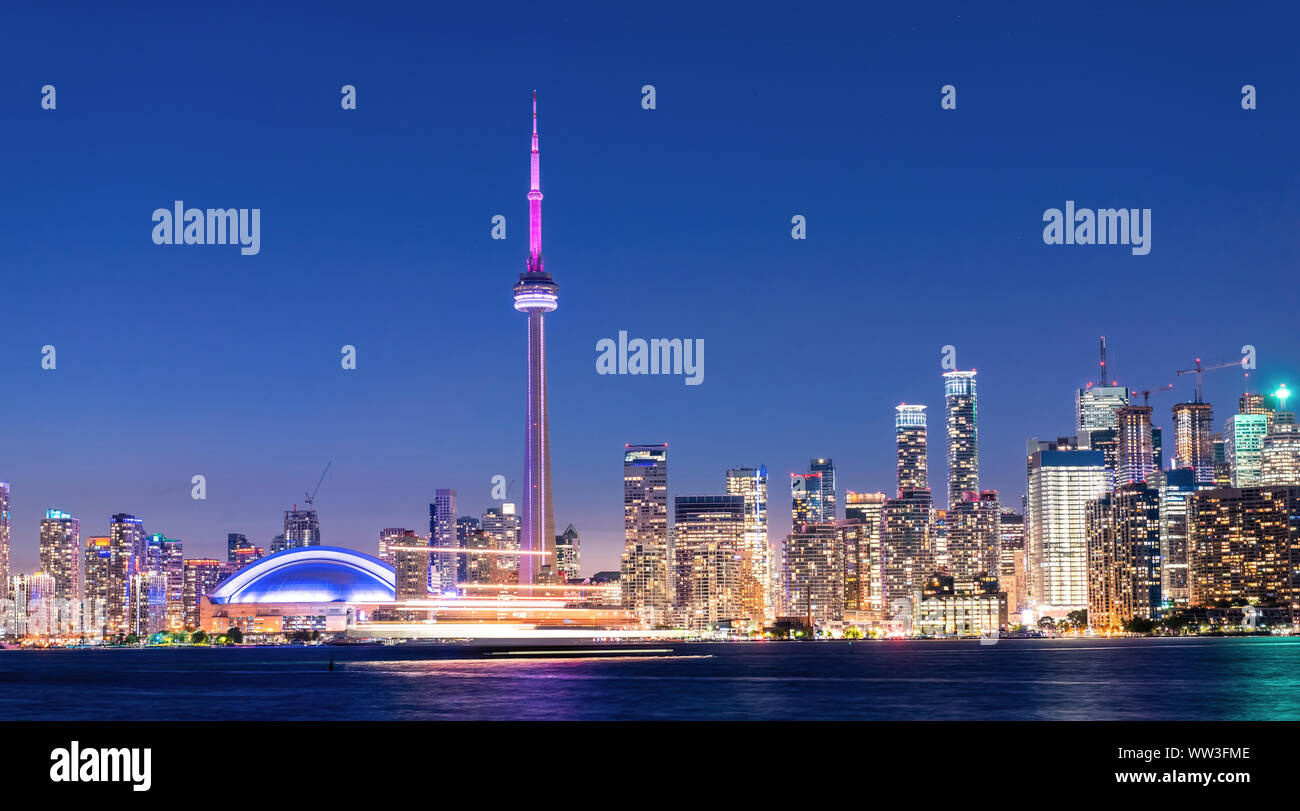 Toronto City View e lo skyline di notte, Ontario, Canada Foto Stock