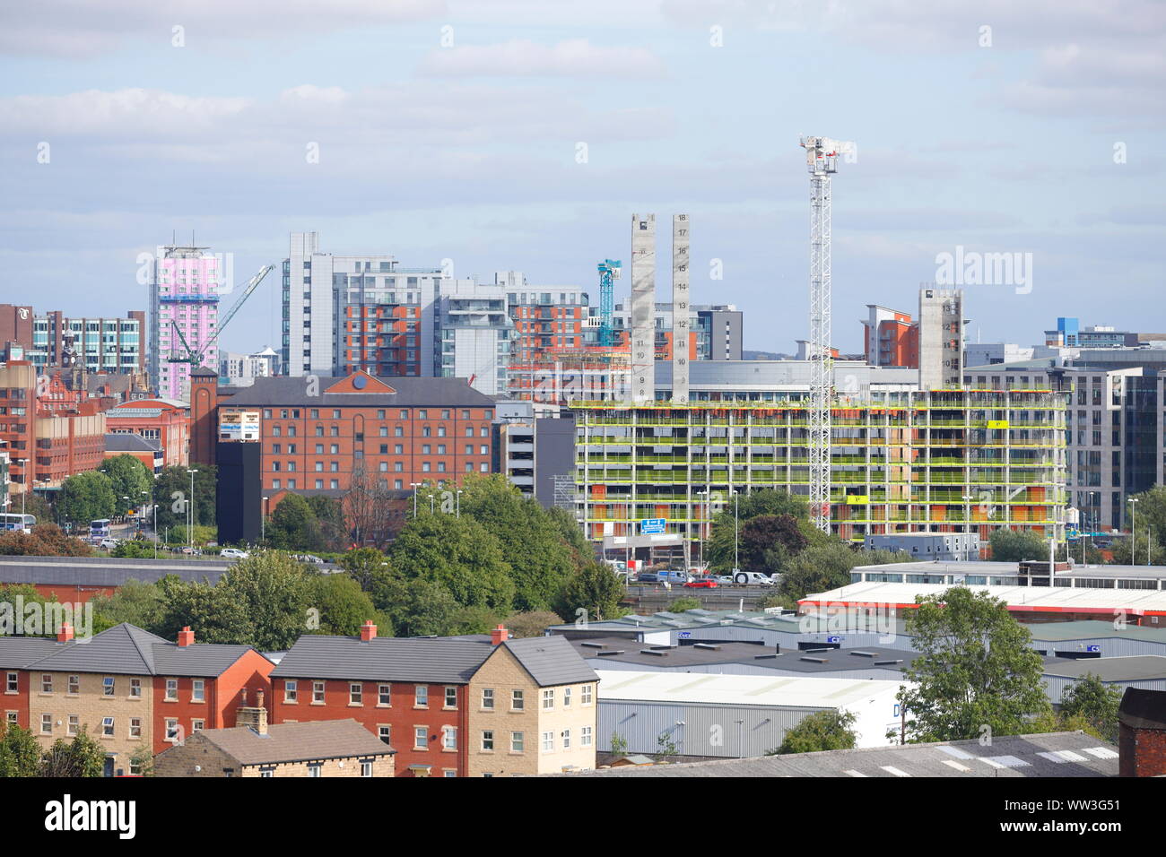 Leeds skyline con molti degli sviluppi in corso. Foto Stock