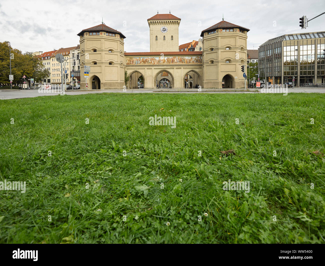 Isar gate vista dal fronte prato Foto Stock