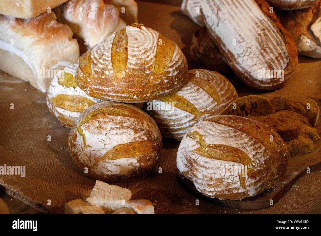 Pane fresco da Hobbs Pasticceria. Foto Stock