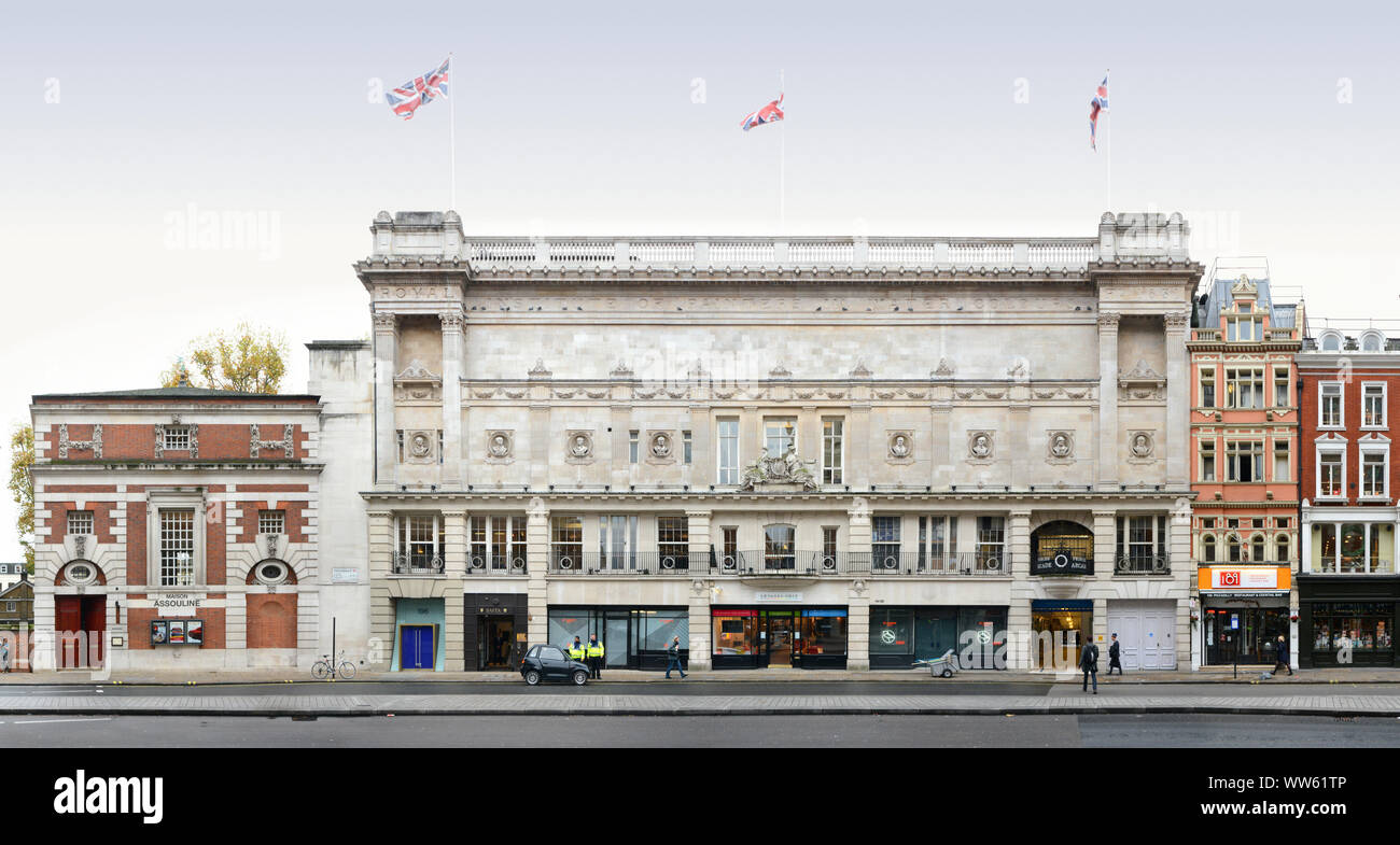Londra (UK) Piccadilly con la Ex istituto reale di pittori in acquerelli in rappresentazione lineare, streetline multi-fotografia in prospettiva, Foto Stock