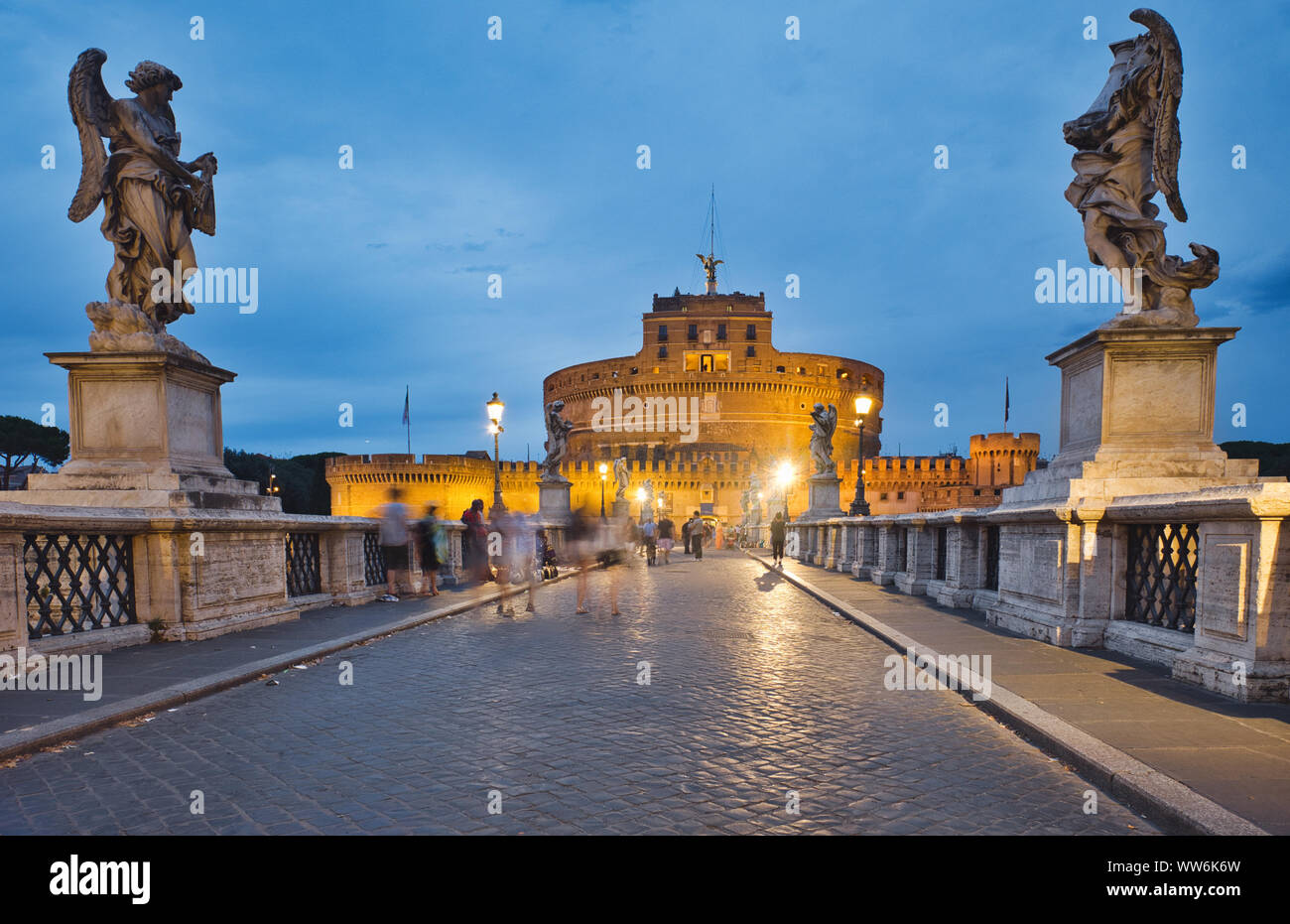 Foto di Castel Sant'Angelo presso il Blue ora Foto Stock