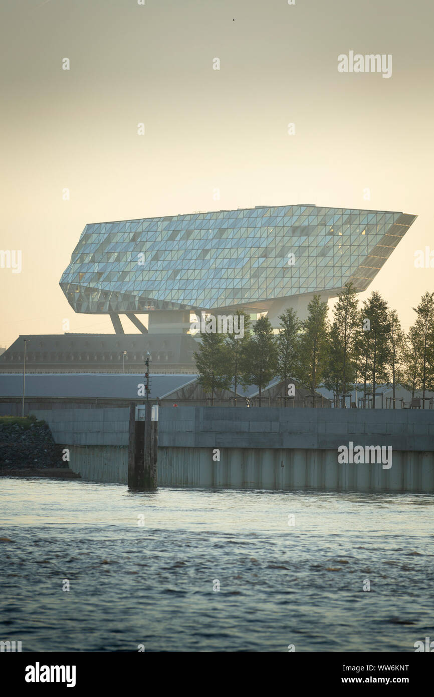 Il nuovo edificio dell'autorità portuale di Anversa Foto Stock