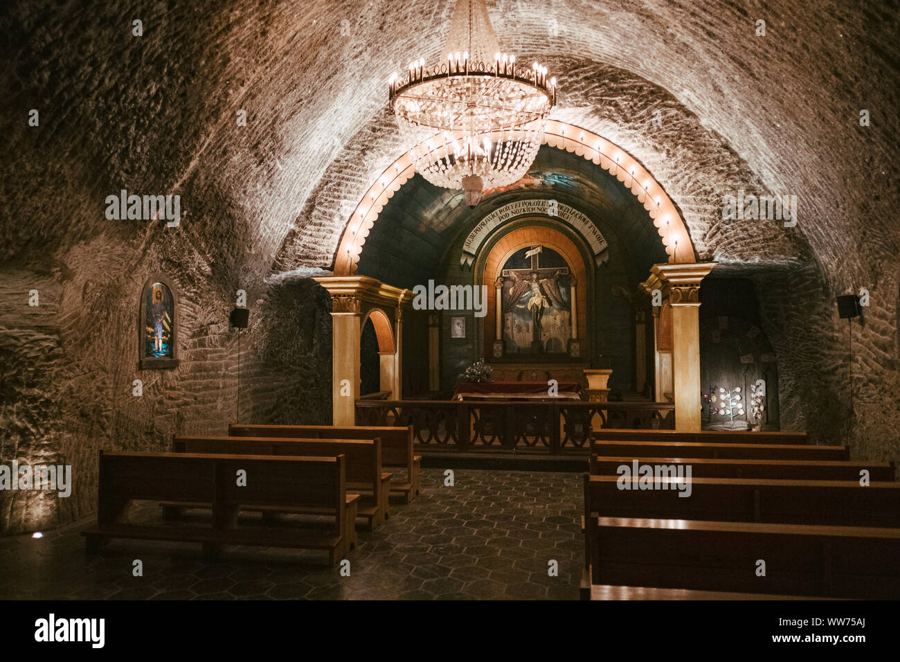 Visita a una miniera di sale vicino a Cracovia in Polonia Foto Stock