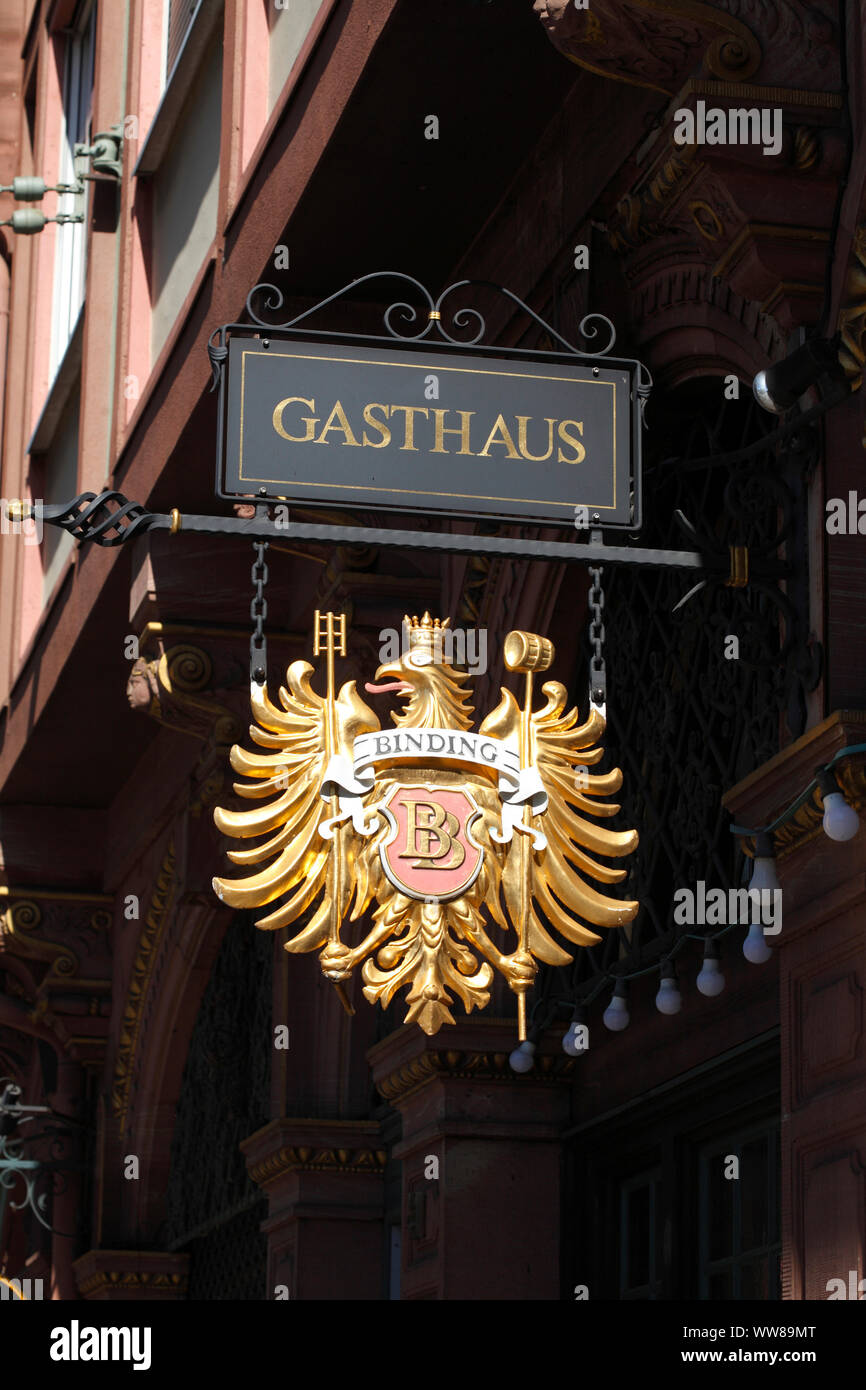 Cartello pubblicitario da appendere Gasthaus am RÃ¶mer, Francoforte Hesse, Germania, Europa Foto Stock