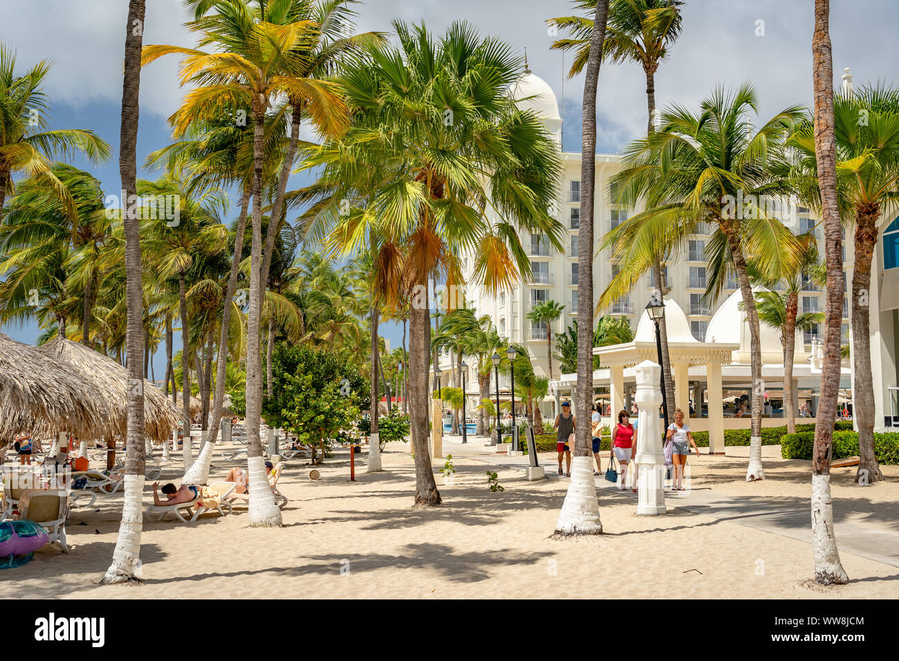 Palm Beach, Aruba - Beach Resort lungo la costa Foto Stock