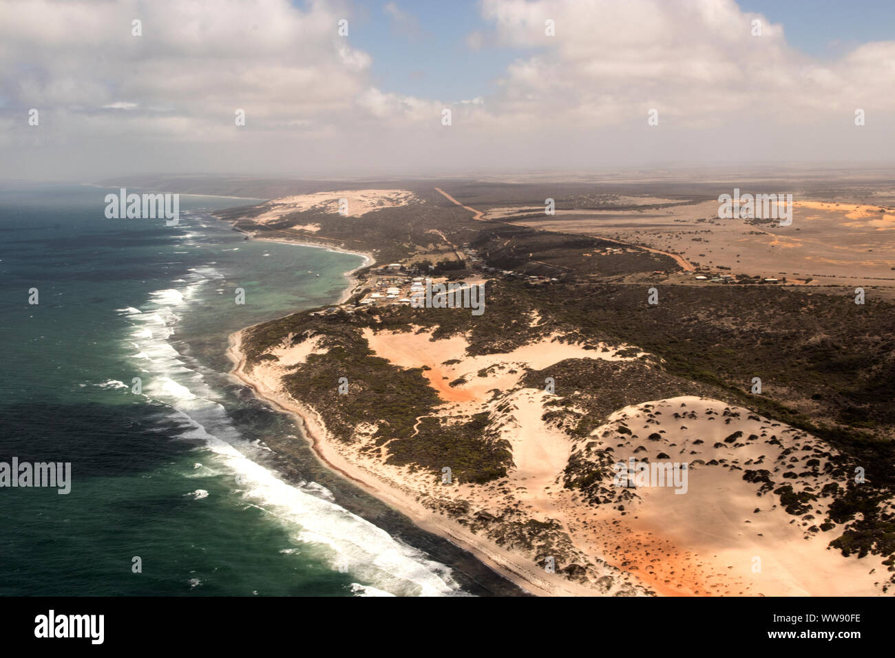Bellissima costa australiana e barriere coralline dall'aria Foto Stock